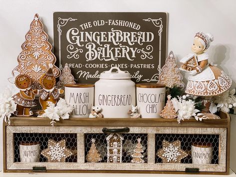 Rae Dunn Decor, Gingerbread Bakery, Gingerbread Christmas Decor, Kitchen Christmas Gifts, Gingerbread Decorations, Christmas Decor Inspiration, Christmas Gingerbread House, Gingerbread Christmas, Farmhouse Christmas Decor