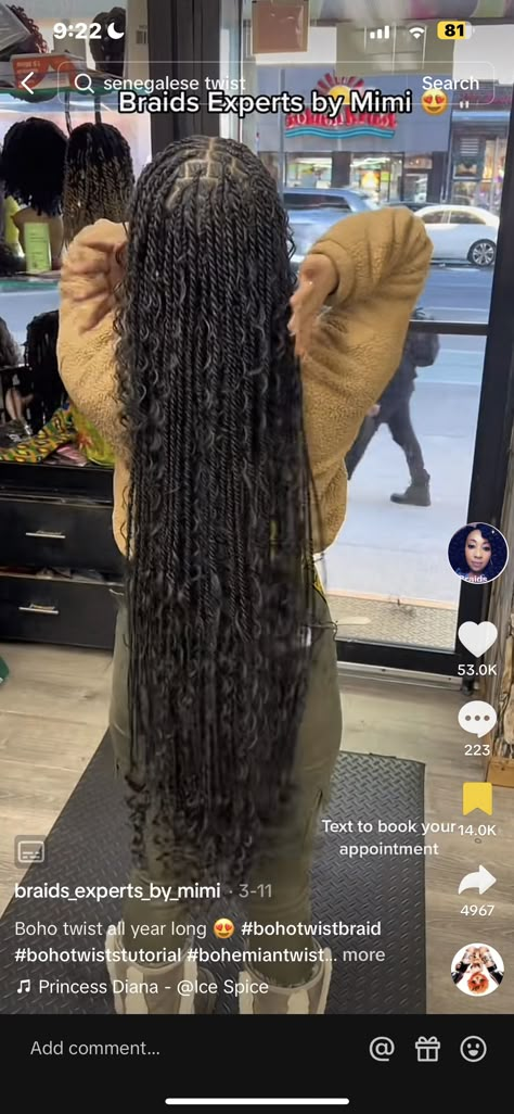 Boho Senegalese Twists With Curls, Twist With Curly Hair Left Out, Bohieman Knotless Box Braids With Human Hair, Senegalese Twists With Bohemian Curls, Knotless Bohemian Senegalese Twist, Small Bohemian Twist Black Women, Boho Senagalese Twists, Knotless Boho Passion Twists, Small Boho Senegalese Twist