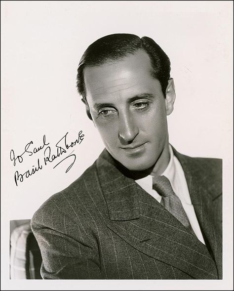 Oud Hollywood, Film Portraits, Patrick Macnee, Basil Rathbone, Classic Actors, Jeremy Brett, Peter The Great, Hercule Poirot, Character Actor