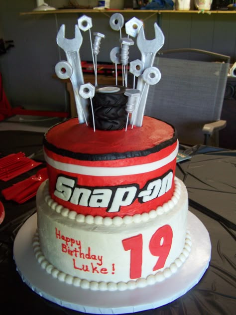 snap on tools cake--gumpaste tools, nuts, and bolts Mechanics Birthday Party, Mechanics Birthday Cake, Mechanic Cake, Tool Box Cake, Mechanics Birthday, Chandelier Cake, Tool Cake, Birthday Cakes For Men, Cakes For Men