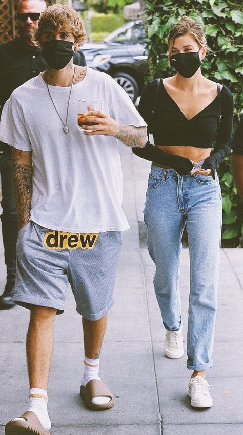 Justin And Hailey Bieber, Justin And Hailey, Justin Hailey, Prince Of Pop, Crazy Life, Hailey Baldwin, Outfits Fall, Hailey Bieber, Justin Bieber