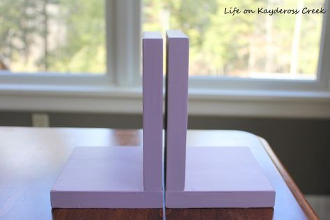 How to Make Easy DIY Bookends - Life on Kaydeross Creek Diy Teepee Tent, Diy Garden Table, Small Garden Table, Diy Bookends, Accent Wall Stencil, Mdf Letters, Cube Storage Shelves, Chop Saw, Wooden Bookends