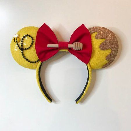 Winnie The Pooh Ears, Winnie The Pooh Hunny, Diy Disney Ears, Disney Ears Headband, Disneyland Ears, Disney Diy Crafts, Diy Mickey Ears, Headband Diy, Disney Mouse Ears