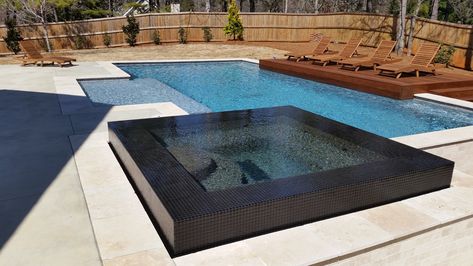 modern pool with tile infinity edge spa Infinity Jacuzzi, Outdoor Spa Ideas, Infinity Edge Spa, Pool Rectangle, Modern Pool And Spa, Infinity Spa, Lap Pool Designs, Beach House Modern, Moderne Pools