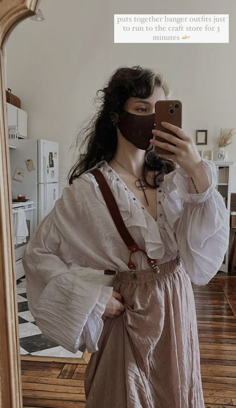 Pirate Inspired Outfits, Mystic Outfits, Jazz Outfits, Ren Faire Outfits, Ren Faire Costume, Fair Outfit, Fair Outfits, Ren Fest, Ren Fair