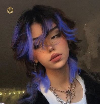 #wolfcut +Beautiful colors Short Grunge Hair, Hair References, Dyed Hair Inspiration, Haircut Inspo, Hair Inspiration Short, Hair Dye Ideas, Pretty Hair Color, Wolf Cut, Hair Dye Colors