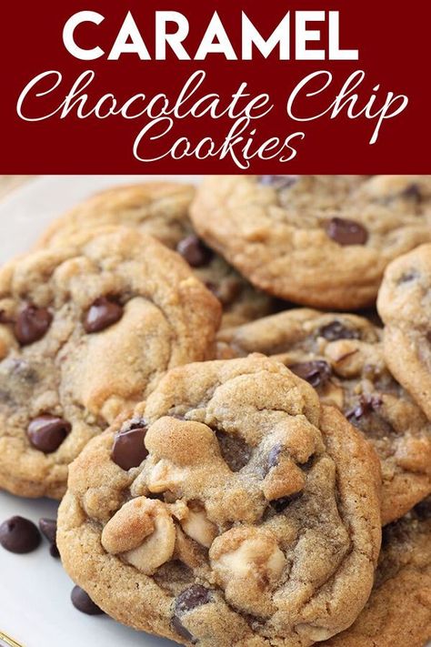 Caramel Chocolate Chip Cookies, Caramel Cookies, Caramel Chocolate, Crinkle Cookies, Chocolate Caramels, Easy Cookie Recipes, Easy Cookies, Favorite Cookies, Cookies Recipes Chocolate Chip