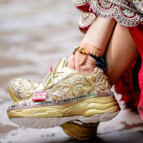 Came across these stunning bridal sneakers and thought to share this inspiration with all brides-to-be who are not a fan of heels 😁 4th picture is our favourite 😍 In Frame: @richa_mehta Bridal Sneakers by: @funkyntrendy_ Photography: @coolbluezphotography Follow @wishnwed for Indian wedding inspiration #bridal #bridalsneakers #bridalshoes #indianbride #bridestyle #viral #wishnwed #indianbride #classy #comfy #elegant #handmadesneakers #sneakerslove #instasale #instashoes #shoesonsale ... Wedding Heels For Bride, Heels For Bride, Bridal Sneakers, Indian Wedding Inspiration, Wedding Heels, Bride Style, In Frame, Indian Bride, Bridal Shoes