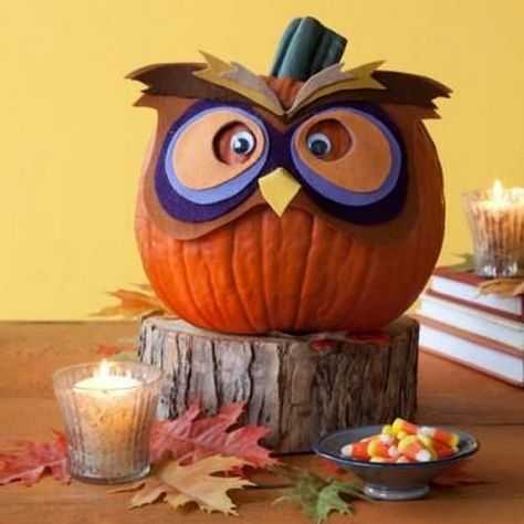 No Carve Pumpkin Ideas for Halloween. It was super easy and a lot of fun. Decorated Pumpkins, Halloween Pumpkin Crafts, Owl Pumpkin, Pumpkin Decorating Contest, Deco Ballon, Carte Halloween, Halloween Owl, Adornos Halloween, Halloween Pumpkins Carvings