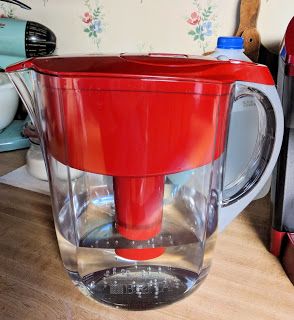 Review This!: Brita Water Pitcher Reviewed Brita Pitcher, Brita Water Filter, Brita Filter, Best Water Filter, Water Filter Pitcher, Water Ionizer, Water Pitcher, Water Filtration System, Water Coolers