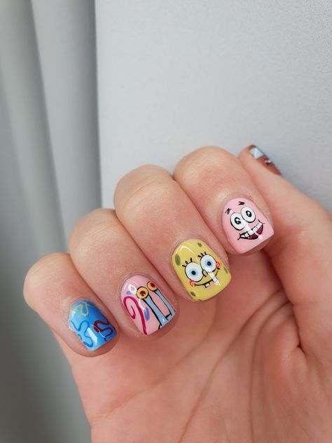 Gelpolish on natural nails Spongebob Nails Short, Spongebob Nails, Character Nails, Manicure Designs, Salon Nails, Korean Nail Art, Cow Nails, Korean Nails, Weird Tattoos