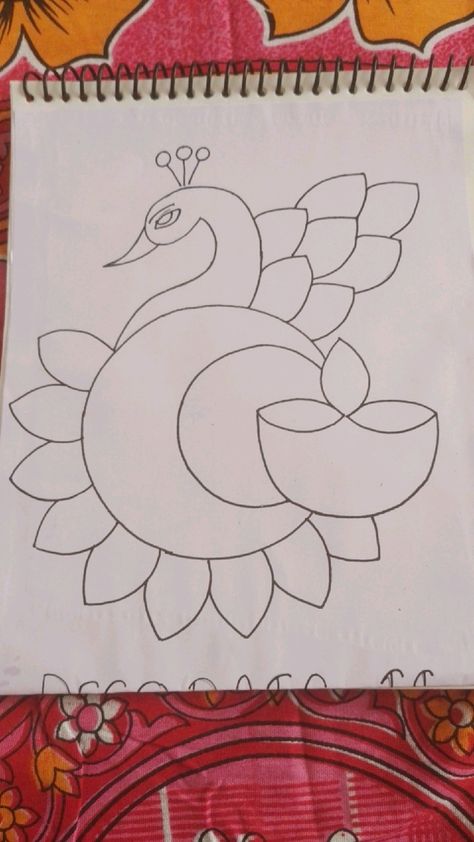 Rangoli Sketch Design, Tulsi Painting, Easy Rangoli Drawing, Peacock Drawing Simple, Rangoli Sketch, Easy Rangoli Patterns, Aari Drawing, Ready Rangoli, Rangoli Drawing