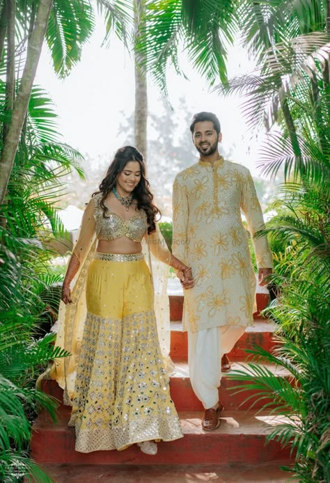 Wedding Outfit For Bride And Groom, Haldi Ceremony Outfit Groom, Haldi Outfits For Couple, Haldi Outfits For Bride And Groom, Haldi Outfits For Groom, Haldi Couple Outfits, Haldi Ceremony Outfit For Groom, Haldi Look For Groom, Haldi Brides