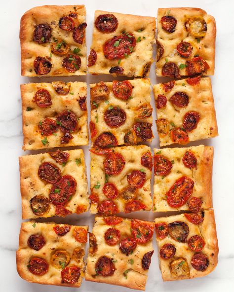 Roasted Tomato Focaccia Tomato Focaccia, Vegetarian Appetizer, 2023 Recipes, Breakfast Bread Recipes, Honey Wheat, Summer Tomato, Bread Serving, Roasted Tomato, No Knead Bread