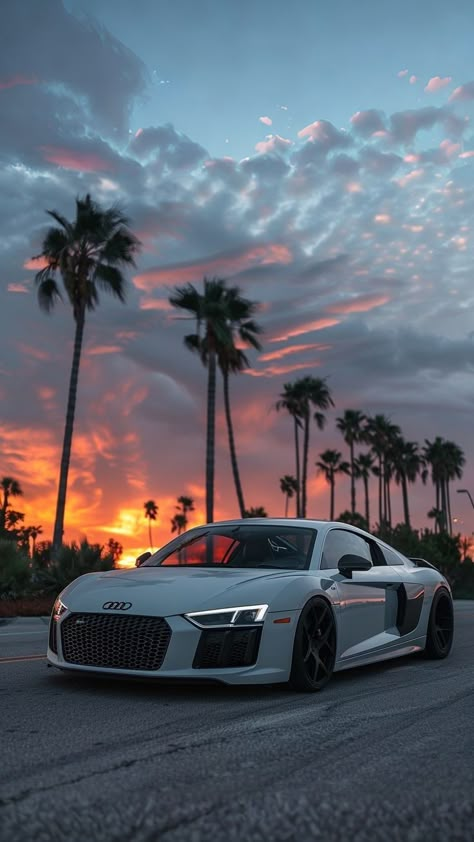 Best Looking Cars, Car Guy Wallpaper, Audi R8 Convertible, Audi Wallpaper, Ducati Motorbike, V10 Engine, Good Looking Cars, Old Muscle Cars, Sports Car Wallpaper