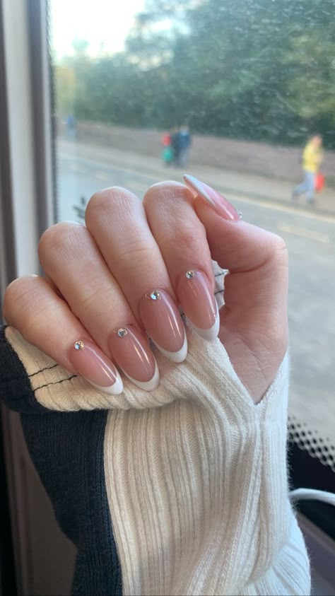 Small Nails French, Small Nails French Tip, French Tip Nails Jewels, Almond French With Gems, French Manicure With Diamonds, French Tips With Crystals, French With Diamonds Nails, French Nails Diamonds, French With Crystals