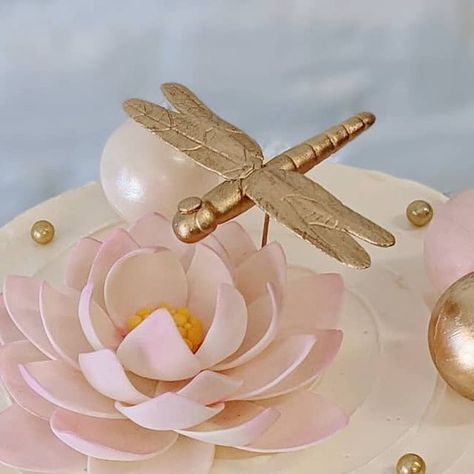 Dragonfly Cake, Cupcakes Wedding, Cake Decorator, Wedding Cakes With Cupcakes, March 5, Wedding Cupcakes, Cakes Cupcakes, Wedding Cakes, Lotus