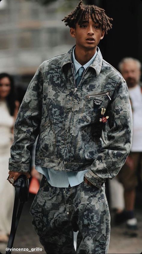 Jayden Smith Fashion, Jaden Smith Fashion, Paris Fashion Week 2023, فنسنت فان جوخ, Fashion Week 2023, Jaden Smith, Concept Clothing, Moda Jeans, Men Stylish Dress