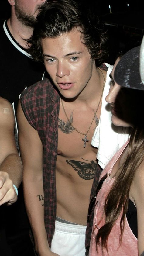 Frat Boy Harry Styles, Harry Styles Shirtless, Harry Styles 2013, Harry Styles Hot, Harry 1d, Harry Styles Cute, Frat Boy, Harry Styles Wallpaper, One Direction Harry