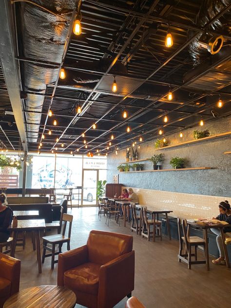 Black Ceiling Cafe, Black Industrial Ceiling, Cafe Ceiling, Church Lighting, Restaurant Designs, Low Ceiling Lighting, Cafe Seating, Bistro Lights, Industrial Ceiling