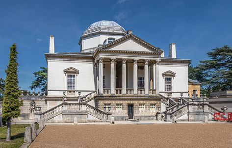 https://flic.kr/p/2nDeMFA | Chishwick House front view | Chiswick House Gardens Chiswick House, English Landscape Garden, House Gardens, Manor Houses, West London, Front View, House Front, Garden Landscaping, Landscape Design