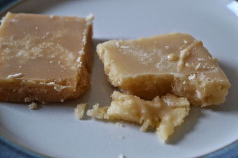 Vegan Scottish Tablet, Burns Night Recipes, Scottish Tablet, British Dishes, Pampered Chef Consultant, Pampered Chef, Going Vegan, Pavlova, Vegan Desserts