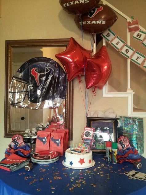 Houston Texans Texans Birthday Party Ideas, Football Team Snacks, Texans Cake, Baby Tate, Bulls On Parade, Ariel Baby, Team Snacks, Texans Football, Football Theme Party