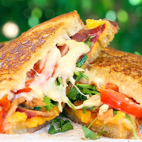 Best Ever Grilled Cheese, Gourmet Grilled Cheese Sandwich Recipes, Gourmet Sandwiches Recipes, Grilled Cheese Bread, Sandwiches Vegetarian, Grilled Cheese Recipes Gourmet, Gourmet Grilled Cheese Sandwich, Grilled Cheese Sandwich Recipe, Dinners Vegetarian