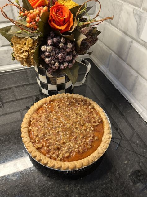 Mom's Pumpkin Praline Pie Praline Pumpkin Pie, Praline Pie, Corn Casserole Paula Deen, Pumpkin Praline, Creamy Enchilada, Fresh Peach Pie, Pecan Pie Crust, Creamy Italian Chicken, Best Pumpkin Pie