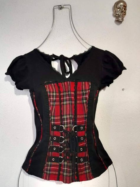 ☆ Tripp NYC tartan corset top ☆ Mallgoth Outfits, Cerise Hood, Tripp Nyc, Teenager Outfits, J Fashion, Goth Outfits, Alternative Outfits, Streetwear Outfits, Kawaii Clothes