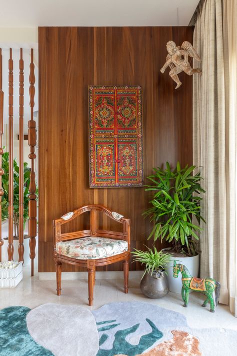 This home in Hyderabad is a beautiful union of modern and traditional elements | Architectural Digest India Wall Tiles Living Room, Indian Living Room Design, Indian Living Room, Indian Home Interior, Lobby Interior, Traditional Tile, House Interior Design, Living Room Partition, Room Partition Designs