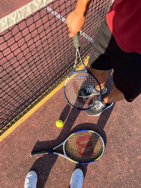 #tennis #aesthetic #boyfriend #instastory #tenniscourt Tennis Boyfriend Aesthetic, Tennis Guys Aesthetic, Sport Boy Aesthetic, Tennis Boys Aesthetic, Playing Tennis Aesthetic, Tennis Boyfriend, Tennis Player Aesthetic, Tenis Aesthetic, Tennis Core