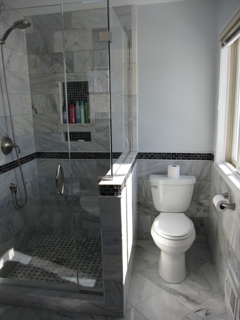 Toilet Behind Shower Wall, Pony Wall Corner Shower Ideas, Bathroom With Half Wall By Toilet, Half Wall Toilet, Half Wall Between Shower And Toilet, Half Wall Toilet Divider, Half Wall Half Glass Bathroom, Shower With Half Wall And Glass Panel, Shower Half Wall