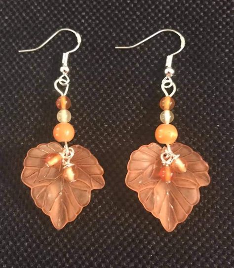 Autumn Earrings Diy, Autumn Handmade Jewelry, Handmade Fairycore Drop Earrings, Autumn Jewelry Earrings Dangle, Handmade Fairycore Dangle Earrings, Boho Jewelry Diy, Earring Inspo, Diy Jewelry Earrings, Weird Jewelry