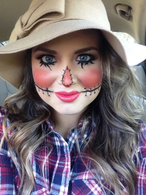 Halloween Makeup // Scarecrow Makeup // cute costume // cute scarecrow // MUAH by Sunkissed and Made Up Halloween Makeup Scarecrow, Scarecrow Costumes, Scarecrow Halloween Makeup, Halloween Costumes Scarecrow, Cute Scarecrow, Scarecrow Ideas, Scarecrow Makeup, Teacher Halloween Costumes, Scarecrow Costume