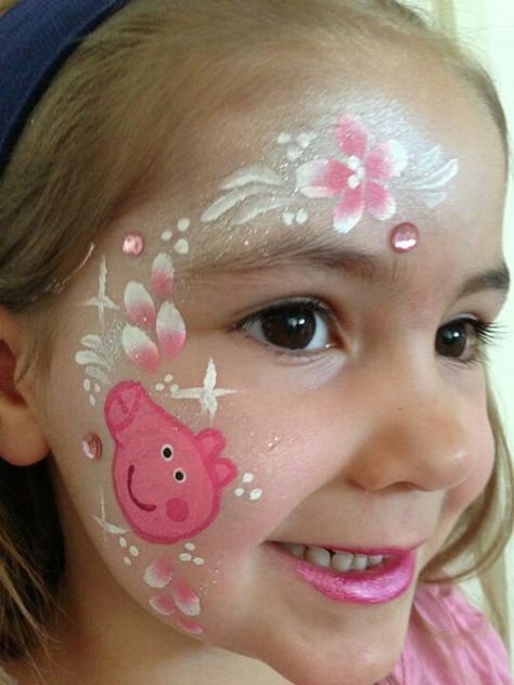 Peppa pig face paint Pig Face Paint, Cheek Art, Girl Face Painting, Pig Birthday Party, Pig Face, Peppa Pig Birthday Party, Face Painting Easy, Kids Face Paint, Peppa Pig Party