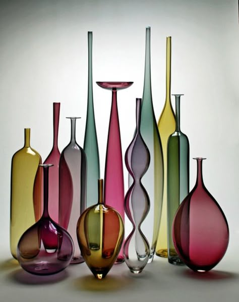 Colored Glass Vases, Bottle Collection, Colored Vases, Glas Art, Blown Glass Art, Chihuly, Coloured Glass, Gorgeous Glass, Glass Art Sculpture