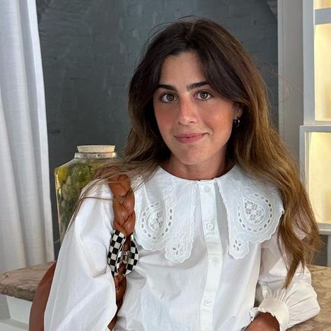 Vicky Montanari on Instagram: "🍄🫶🏼🌞✨🤩" Vic Montanari Outfits, Vicky Montanari Outfits, Vic Montanari, Summer 24, White Blouse, Spring Summer Outfits, Summer Outfit, Hair Looks, Beauty Tips