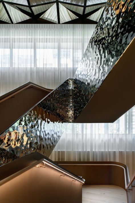 Central Idea, Stair Case, Virtual Office, Interior Stairs, Water Ripples, Workplace Design, Staircase Design, Stairs Design, Urban Design