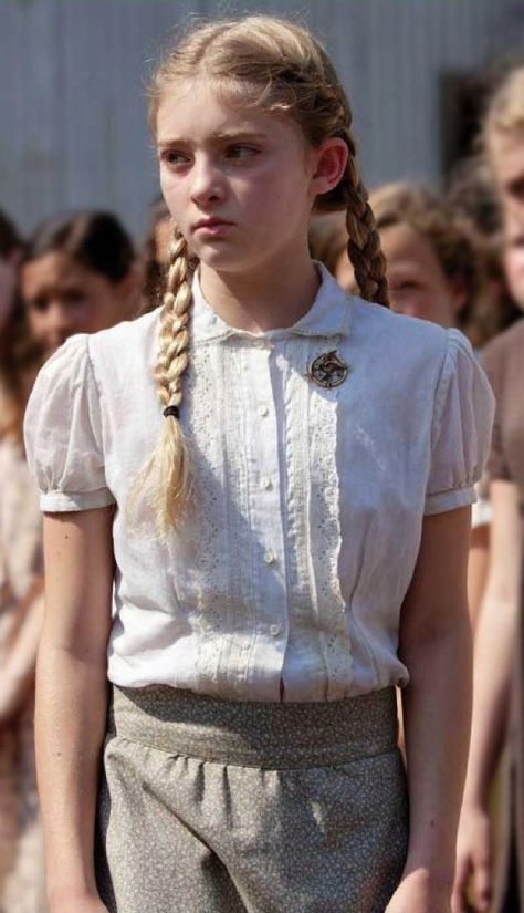 Hunger Games Halloween Costumes, Primrose Everdeen, Willow Shields, Hunger Games Characters, Hunger Games Memes, Hunter Games, Hunger Games Movies, Hunger Games 3, Hunger Games Series