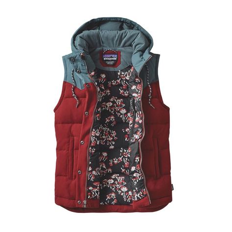 Patagonia Vest Outfit, Men Vest Outfits, Poncho Outfit, Mens Vest Fashion, Patagonia Vest, Vest Outfit, Red Mushroom, Hooded Vest, Patagonia Jacket