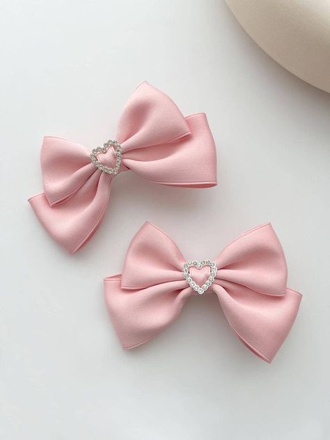 Bows Hair Accessories, Pastel Pink Accessories, Pink And White Accessories, Valentines Hair Accessories, Bow Things, Pastel Accessories, Pink Hair Bow, Pink Hair Accessories, Cute Hair Clips