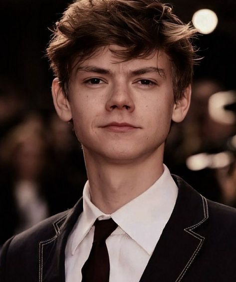 Thomas Brodie Sangster Imagines, Maze Runner Thomas, Maze Runner Cast, Newt Maze Runner, Maze Runner Movie, Thomas Sangster, Brodie Sangster, Thomas Brodie, The Perfect Guy