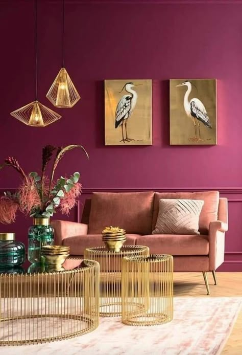 Viva Magenta Interior Design, Magenta Room, Magenta Home Decor, Magenta Interior Design, Magenta Decor, Magenta Interior, Magenta Walls, Salon Art Deco, Living Room Wall Color