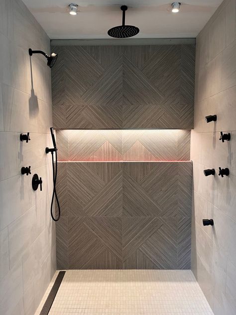 Living for this moody moment 🖤 Shown: All JACLO decorative plumbing in matte black. Tiled In Bathtub, Moody Master Bath, Dark Tile Bathroom, Wet Room Tiles, Dark Tile, Bathroom Remodels, Shower Surround, Shower Tile Designs, Bathroom Remodel Designs