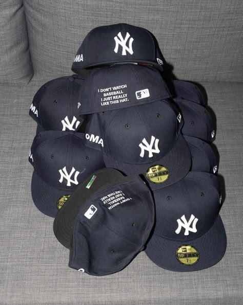 Yankee Hat, Ny Baseball, Streetwear Hats, Cool Finds, Praise God, Head Accessories, Dark Souls, Custom Hats, Mens Streetwear