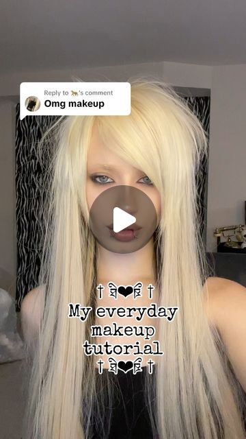 80 on Instagram: "☠︎ grunge makeup tutorial ☠︎ #grunge #grungeaesthetic #makeup #makeuptutorial" Subtle Emo Makeup, Subtle Grunge Makeup, Soft Grunge Makeup Tutorial, Soft Emo Makeup, Makeup Tutorial Grunge, Grunge Makeup Ideas, Grunge Girl Makeup, Soft Grunge Makeup, Instagram Grunge