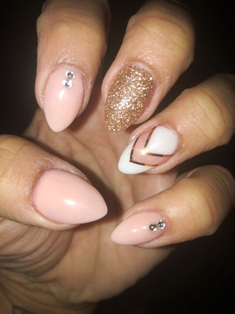 January Birthday Nails 2024, 30th Birthday Nails Turning 30, 30th Birthday Nails Design, 40th Birthday Nails, 30th Birthday Nails, Birthday Nail Designs, 2022 Nails, Nail Piercing, 2023 Nails