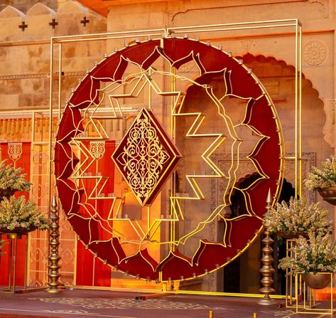 An exquisite blend of tradition and elegance! Our Navratan-themed wedding decor shines with a vibrant gradient from soft pinks to fiery reds, oranges, and pure white, embodying the timeless beauty of every color of Navratan🧡 A celebration as radiant as the couple’s love!🏵️ . Florals- @fragranceflowerz Design- @thea3projects Planner- @copper_events Infrastructure- @singhvitenthouse . . . . [Fragranceflowerz, Wedding, Decor, Mandap, Magic, Love, Bride, Groom, Explorepage, South, Flowers, Floral... Wedding Decor Mandap, Traditional Backdrop, Pike Art, Orange Wedding Decorations, Oak Decor, Red Weddings, Pr Package, Vibrant Gradient, Magic Love