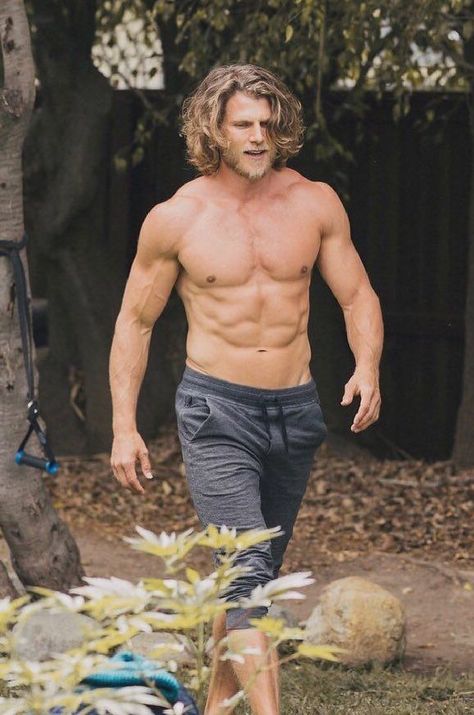 Travis Van Winkle, The Last Ship, Jesus Christ Superstar, Transformers Movie, Cast Member, Book Themes, Transformation Body, Business News, Celebrities Male